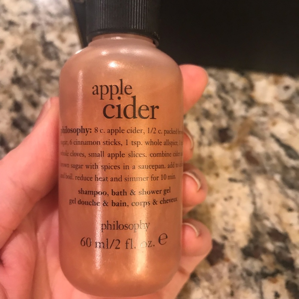 Philosophy Apple cider  2 n 1- new